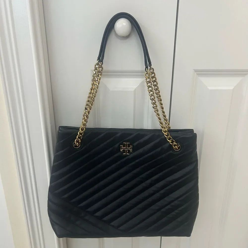 Tory Burch Black Quilted Handbag with Gold Chain NWOT